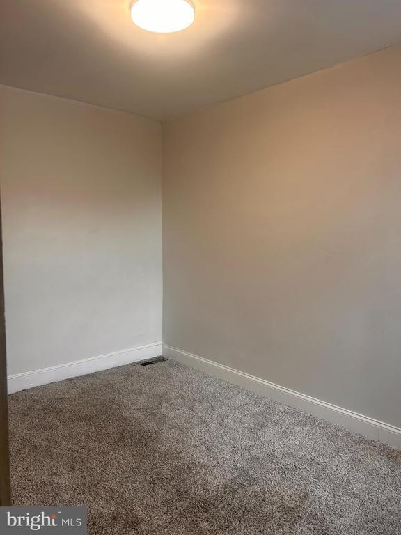 Building Photo - 1308 W Lippincott St