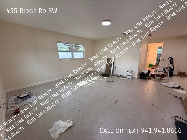 Building Photo - 455 Ridge Rd SW