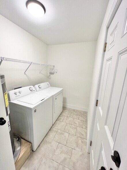 Laundry Room - 272 Fleming Rd