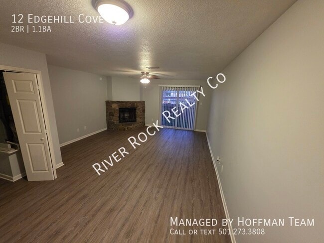 Building Photo - 12 Edgehill Cove