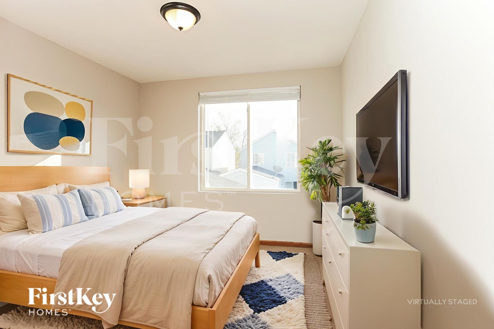 Building Photo - 932 Symphony Dr