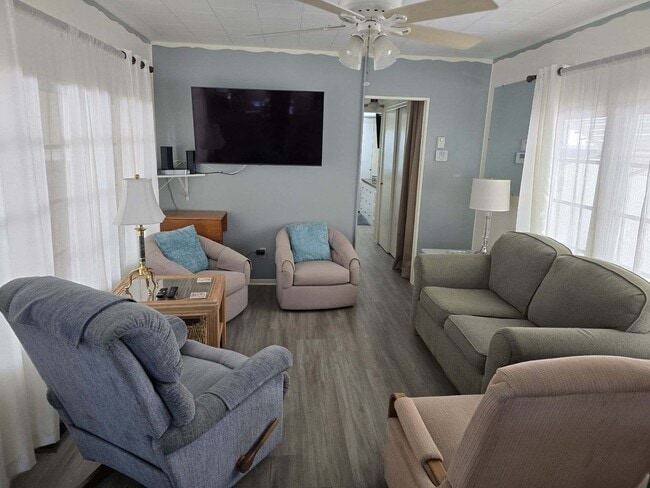 Building Photo - 6623 Arizona St