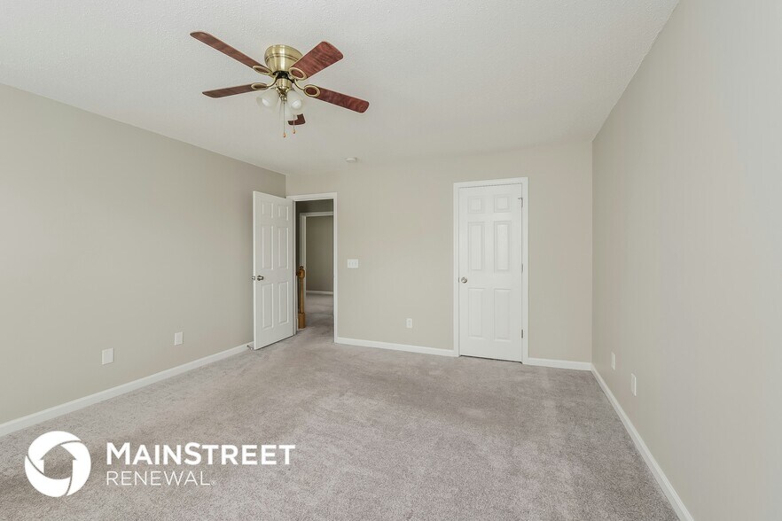 Building Photo - 5511 Grapevine Ct