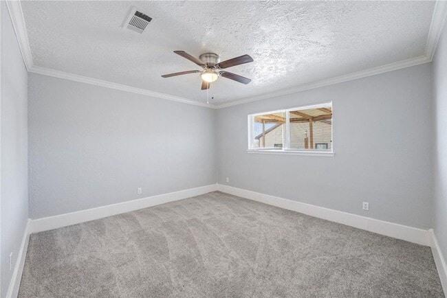 Building Photo - Welcome to this fully remodeled 4/2/2 brick home near Lake Conroe! With new AC/heat, roof, water ...