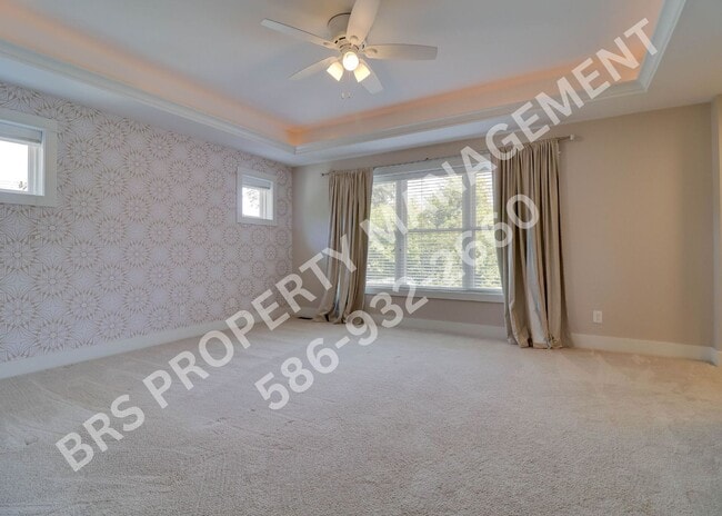 Building Photo - JUST REDUCED!!  Stunning 4 bedroom 2.5 bat...