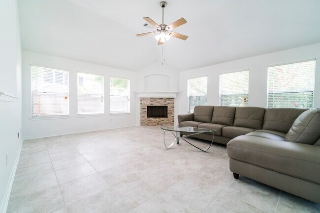 Building Photo - 5602 Painted Trail Dr