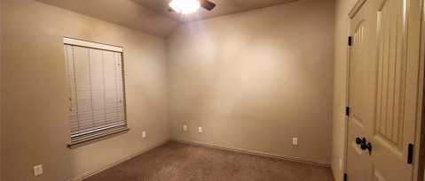 Building Photo - 1110 Avendale Dr