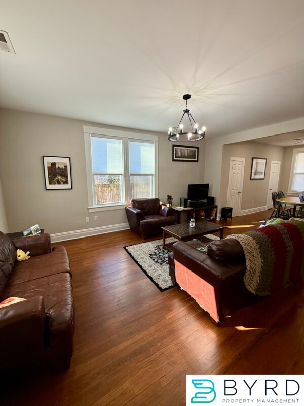 Building Photo - 3007 3rd Ave