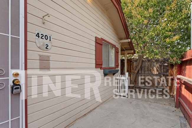 Building Photo - 4201 53rd St