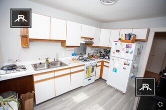 Building Photo - 1 bedroom in Brookline MA 02446