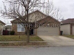 Building Photo - 2633 Mable Ln