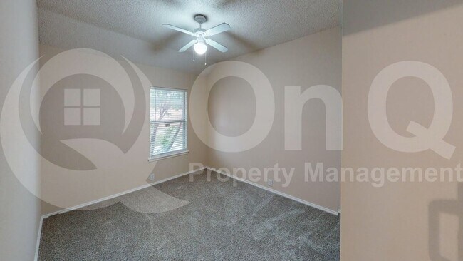 Building Photo - 1003 Blackwell Dr