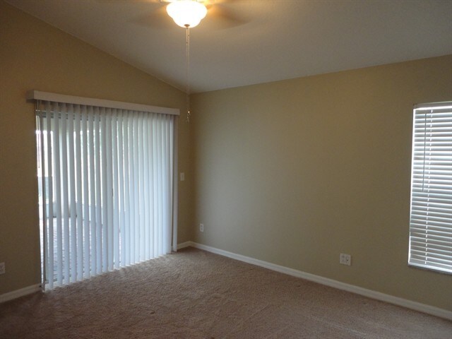 Building Photo - 4937 Whistling Pines Ct