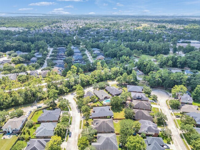 Building Photo - 18011 Outback Lakes Tr