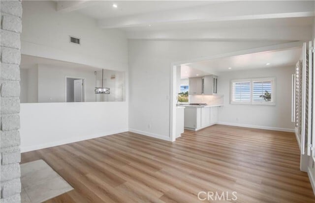 Building Photo - 7183 Avenida Altisima