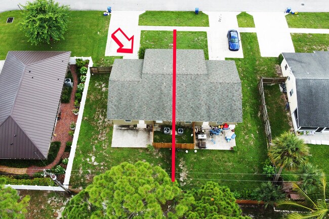 Building Photo - 6171 Heather St