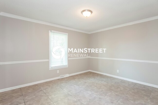 Building Photo - 135 Dundee Dr