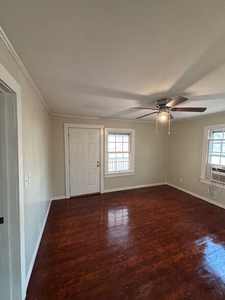 Building Photo - 121 West St