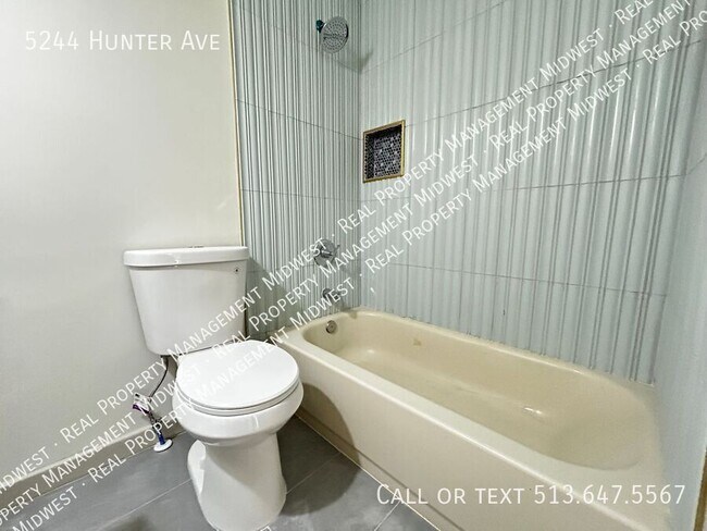 Building Photo - 5244 Hunter Ave