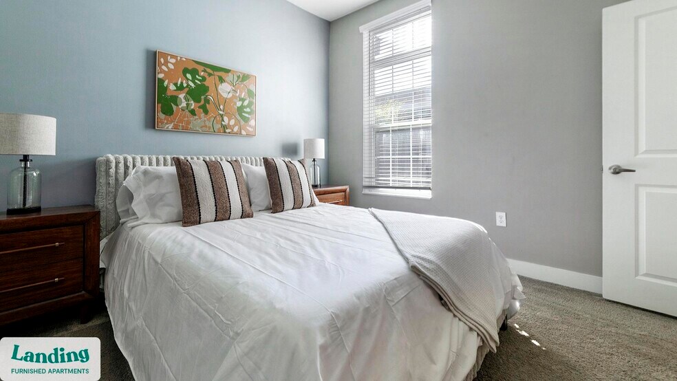 Building Photo - 41 E 9th Ave