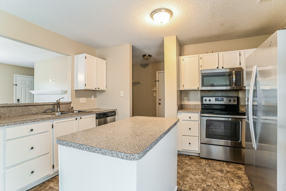 Building Photo - 11338 Northwoods Forest Dr