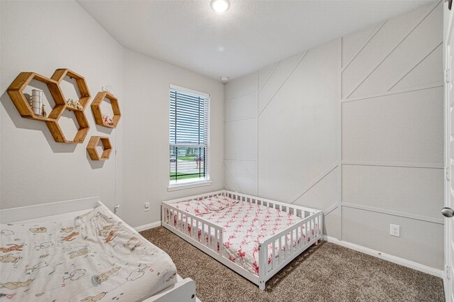 Building Photo - 8006 Barret Travis Ct