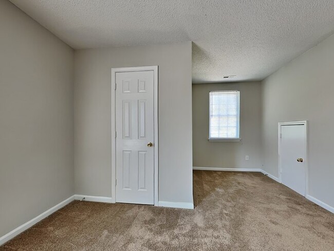 Building Photo - 3518 Joel Turner Dr