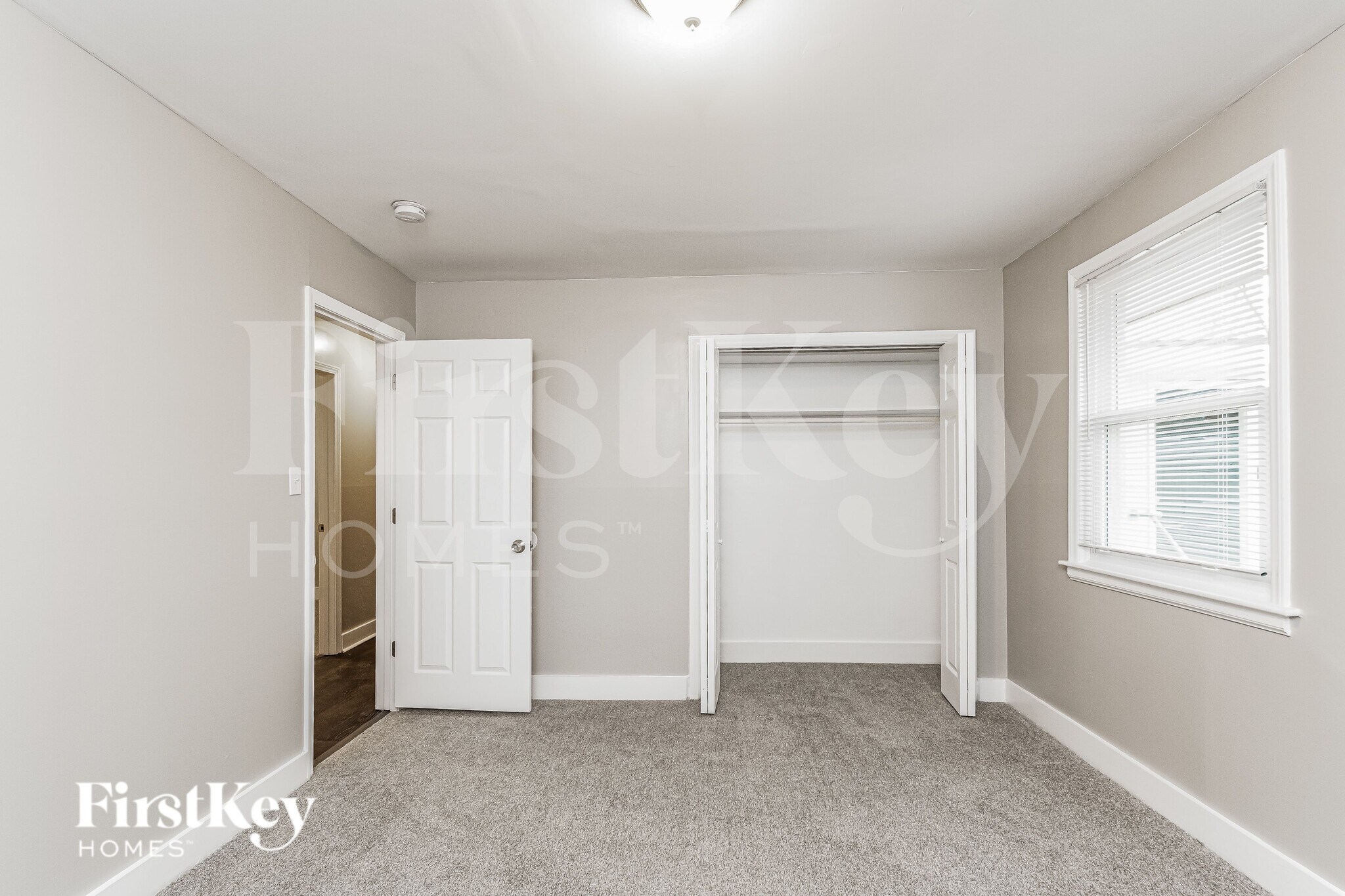 Building Photo - 1104 Raynor St