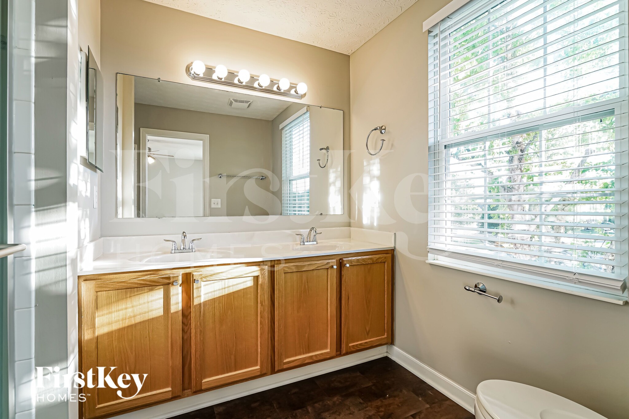 Building Photo - 1206 Preeman St