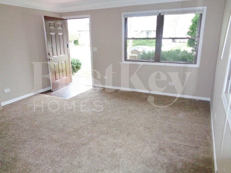 Building Photo - 2337 121st St