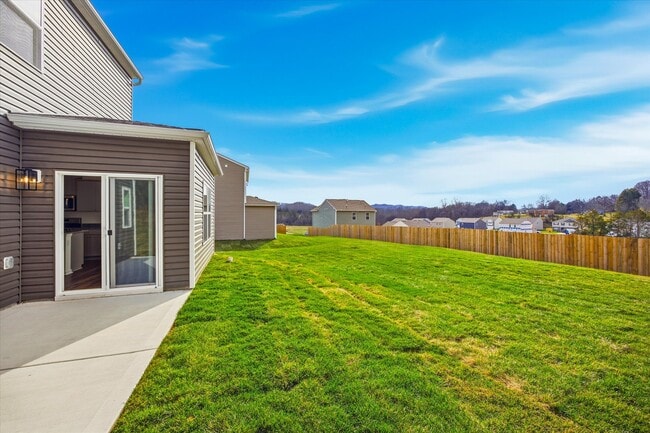 Building Photo - 702 Saulsbury Ln