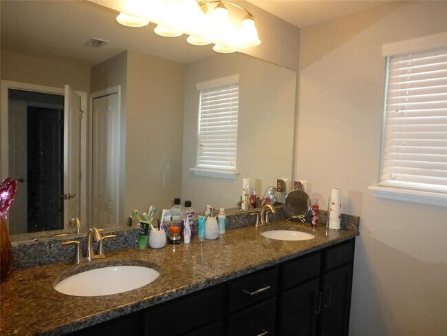 Building Photo - 10454 Whittington Ct