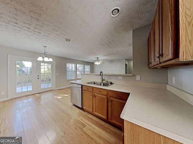 Building Photo - 227 Weatherstone Dr