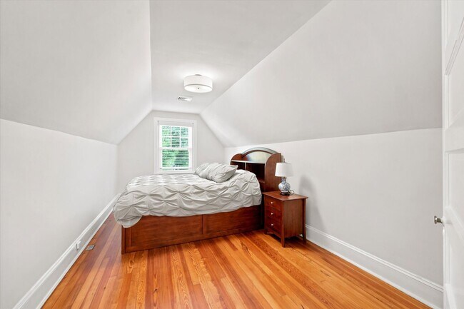 Building Photo - Exceptional West Chester Borough Rental | 4BR, 2BA SFH, Garage & Walkable Location
