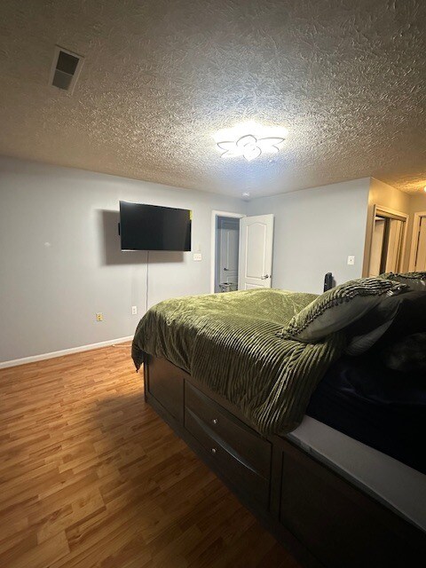 Building Photo - 15604 Everglade Ln