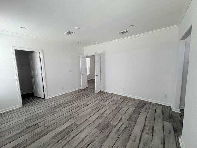 Building Photo - 1639 Voyager Dr