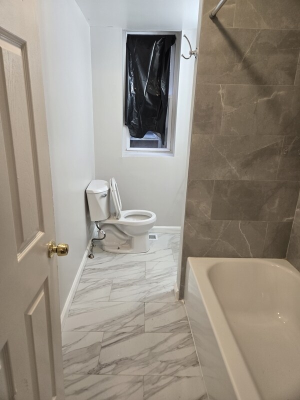 Building Photo - 1018 S 52nd St