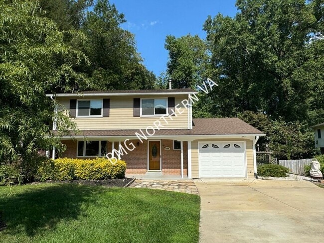 Building Photo - 5406 Gainsborough Dr