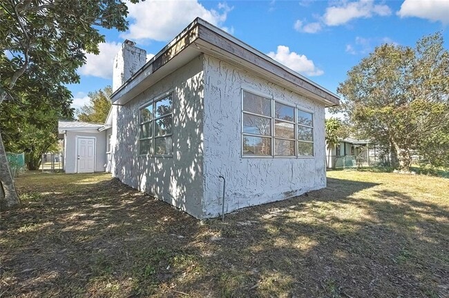 Building Photo - 3332 Vorden St