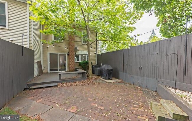 Building Photo - 2317 37th St NW