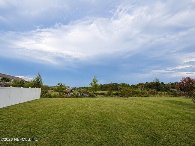 Building Photo - 647 Sunny Stroll Dr