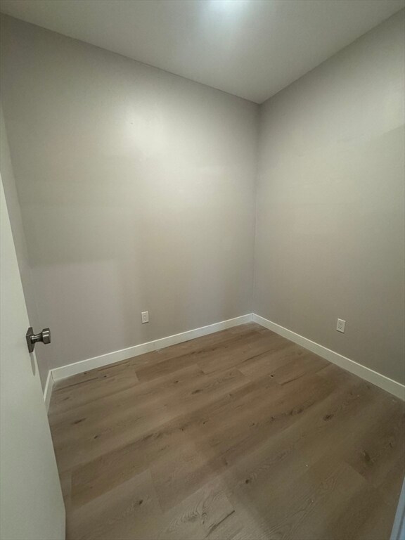 Building Photo - 400 W Broadway