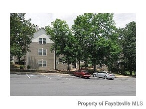 Building Photo - 6792 Willowbrook Dr