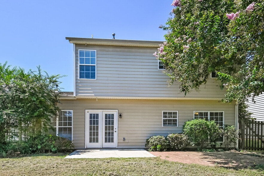 Building Photo - 4915 Stowe Derby Dr