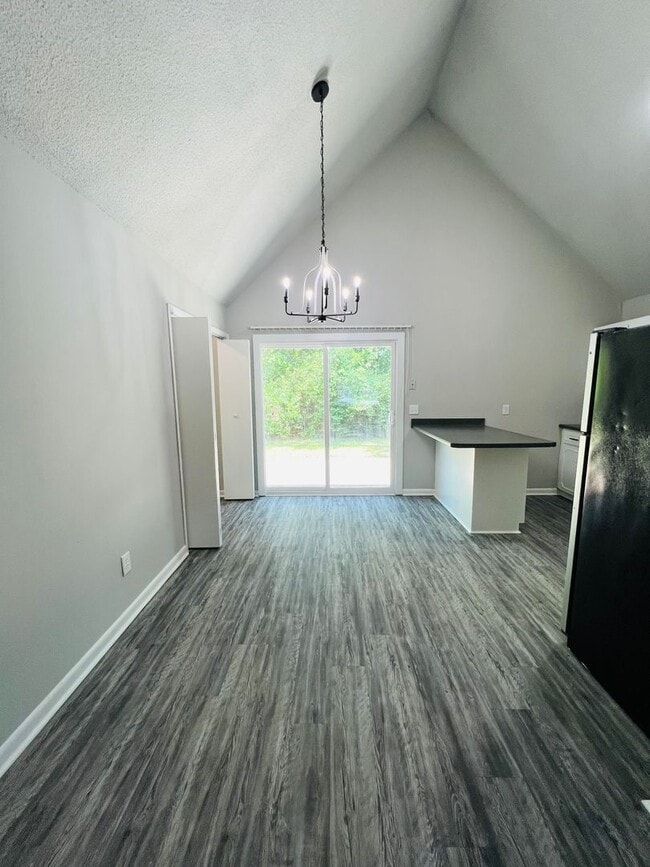 Building Photo - Coming soon