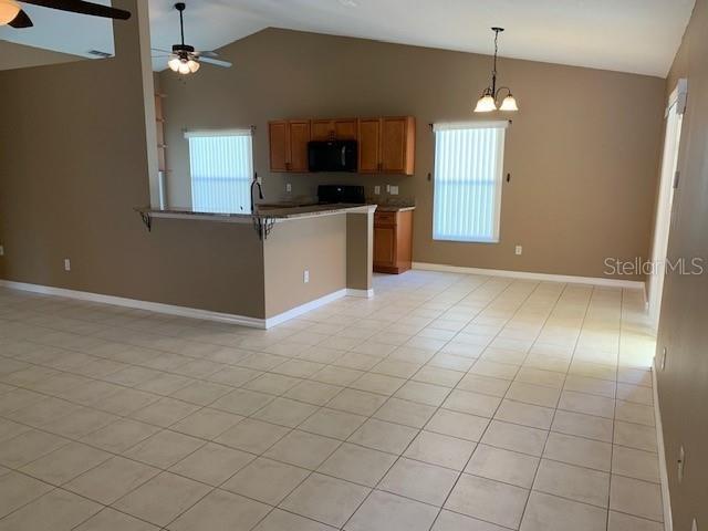 Building Photo - 7817 Laurel Oak Ln