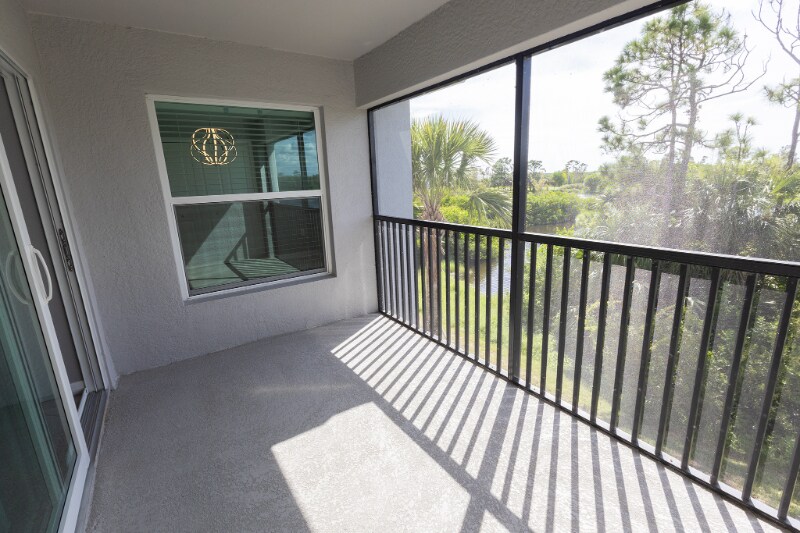 Building Photo - 14281 Heritage Landing Blvd