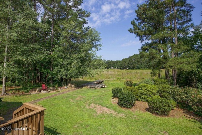 Building Photo - 1205 Greenbriar Dr