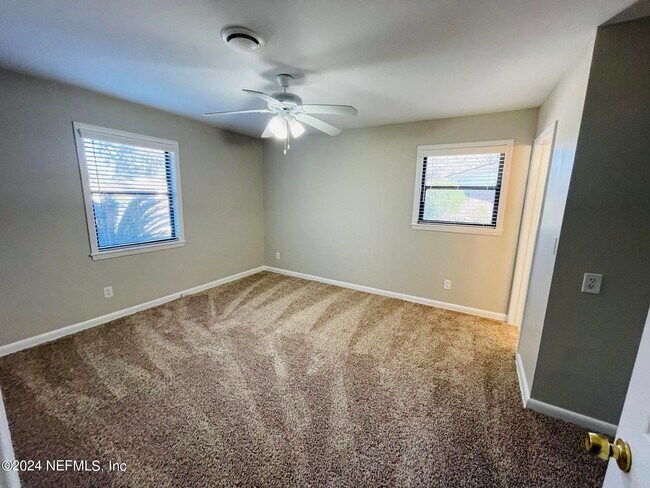 Building Photo - 5350 Selton Ave