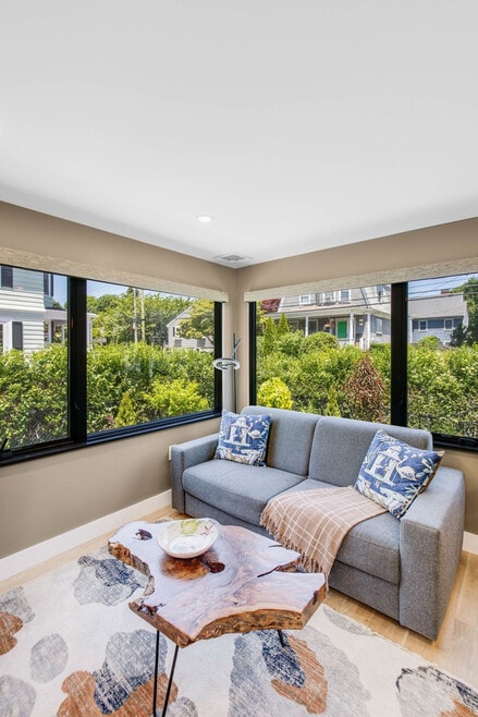 Building Photo - 44 Evans Rd
